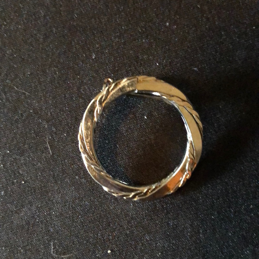 Silver Colored Circle